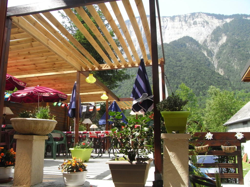 Hotel Le Terminus Le Bourg-dʼOisans Exterior foto